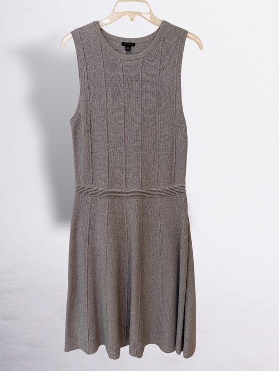 Ann Taylor Dresses & Skirts - Ann Taylor Sleeveless Knit Sweater Fit-and-Flare Dress in Soft Grey, Size M